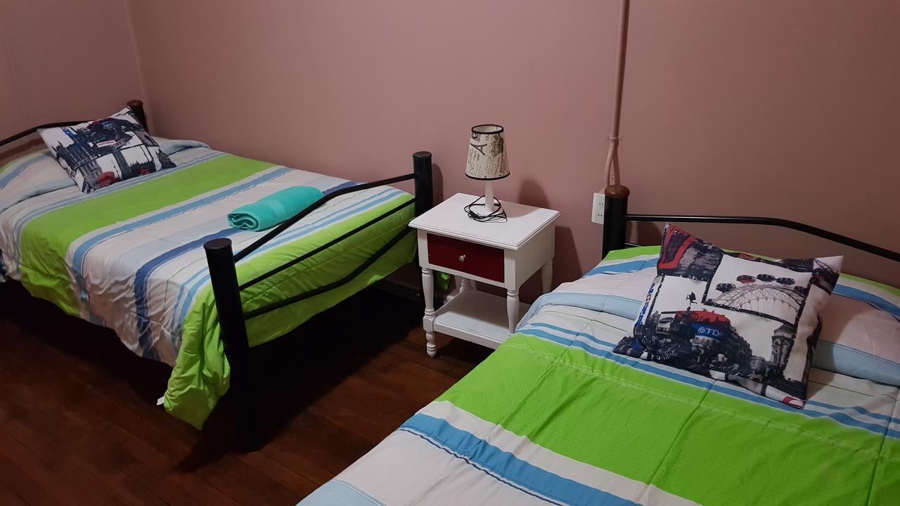 Hostal Viajeros Punta Arenas Ngoại thất bức ảnh